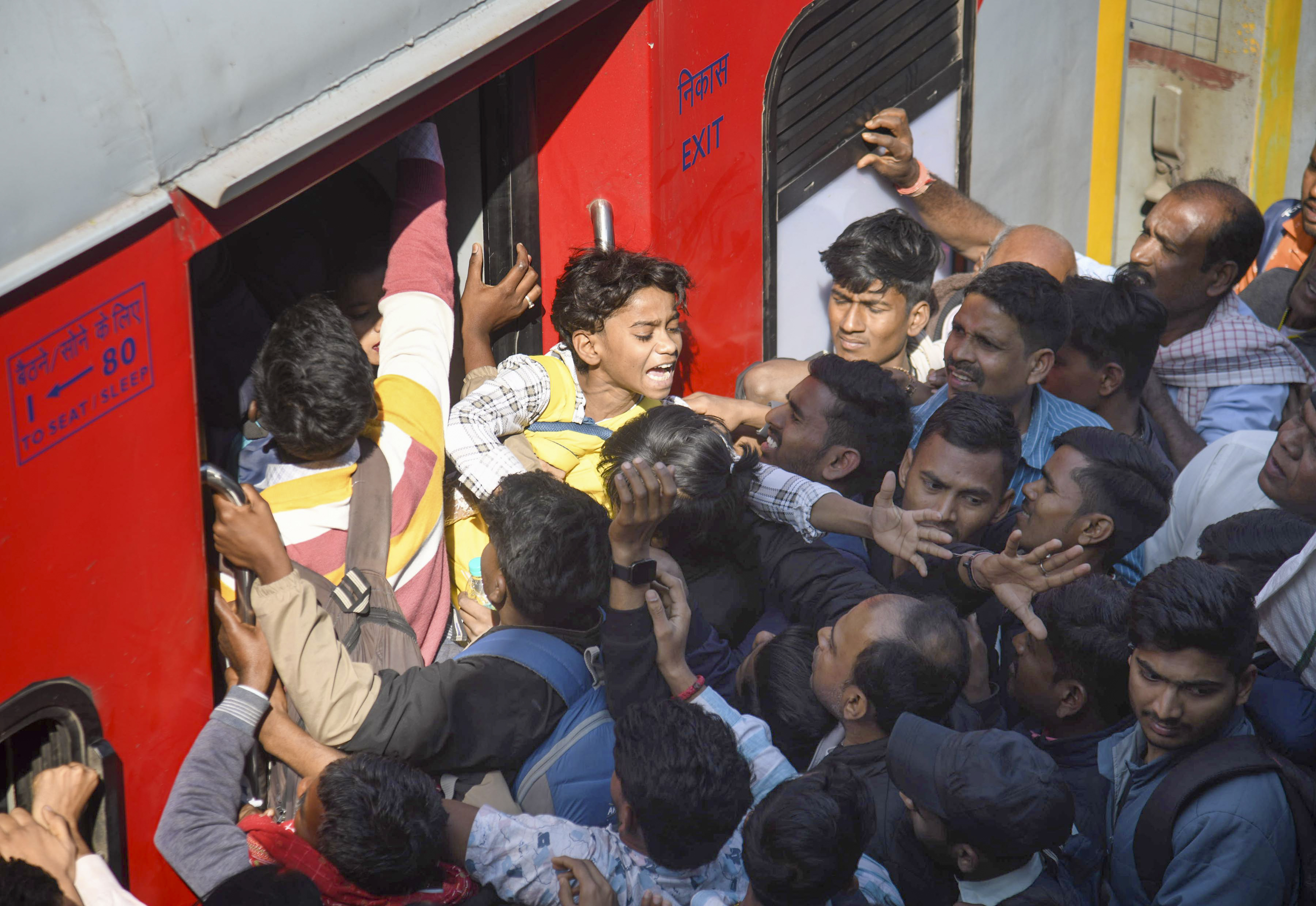 "My Sister Was Dead When We Found Her": Chilling Tales From Delhi Stampede "My Sister Was Dead When We Found Her": Chilling Tales From Delhi Stampede