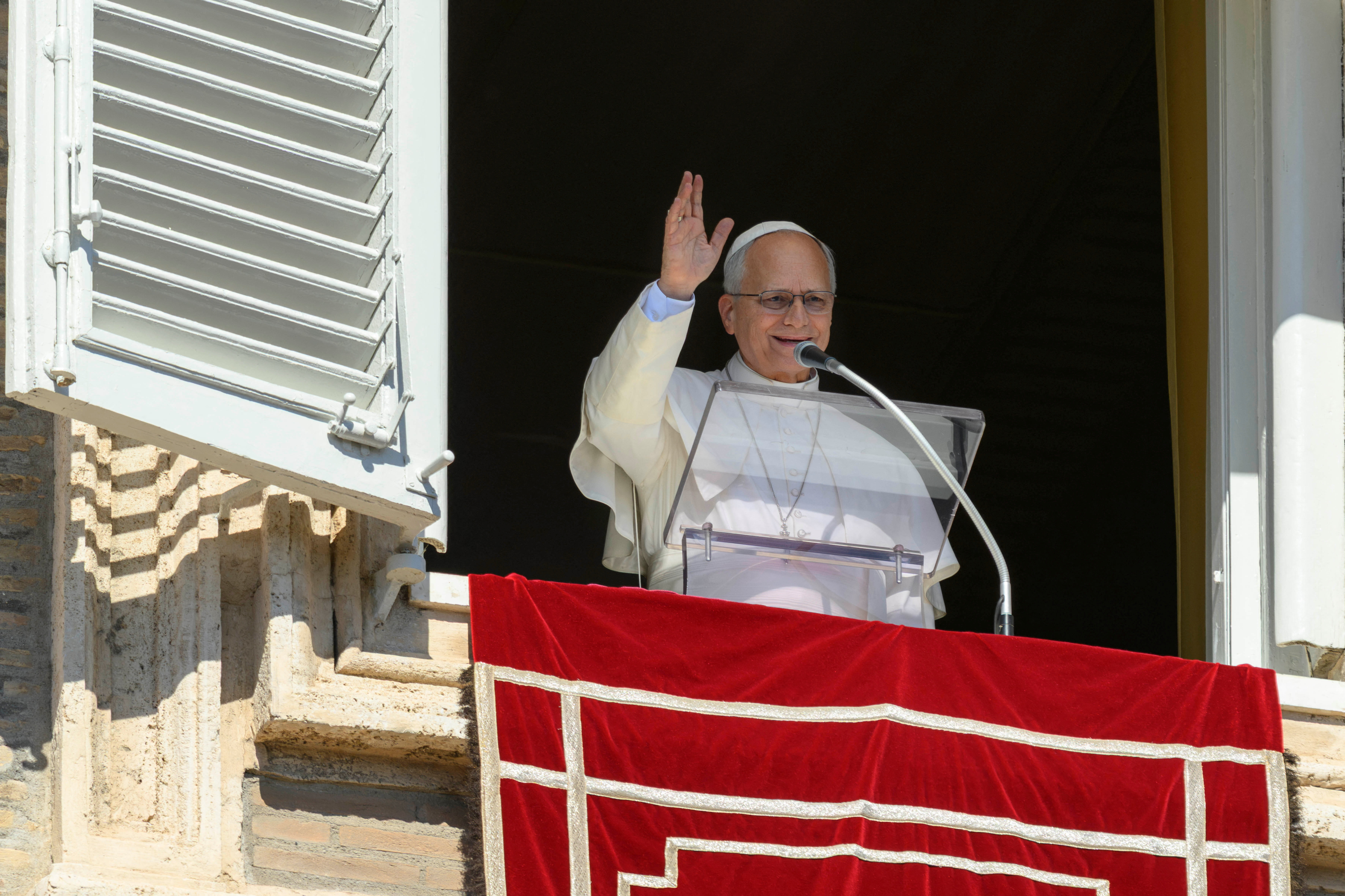 Pope Leo XIV Has Lung Cancer: What To Know About Lung Adenocarcinoma